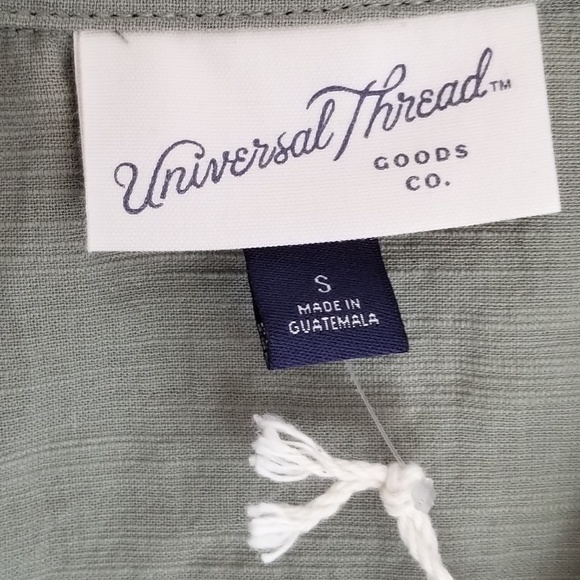 Universal Thread Button Down Sleeveless size Small - Picture 3 of 4